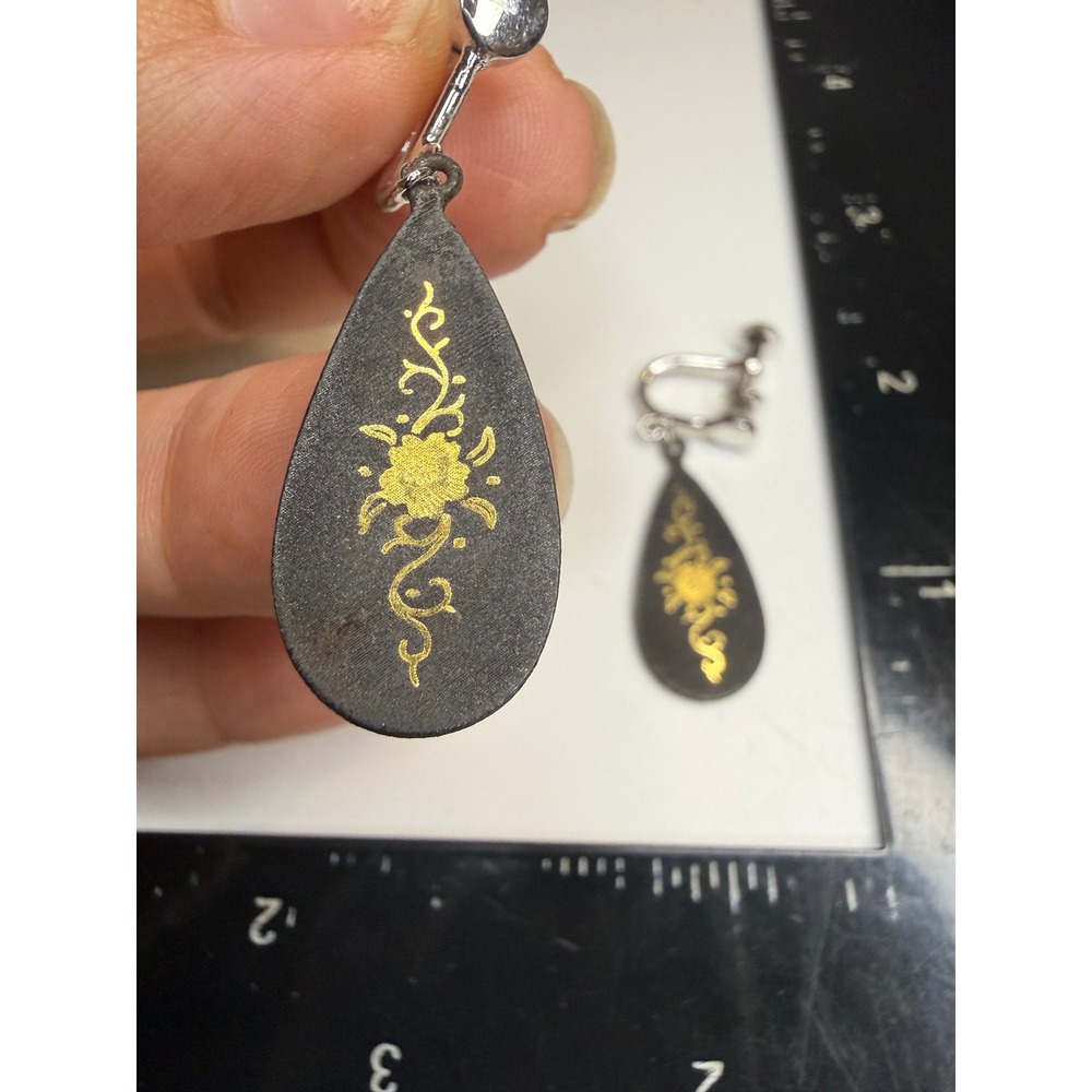 Damascene Teardrop Screw Back Earrings Gold Tone Floral Filigree Two Sided Drop